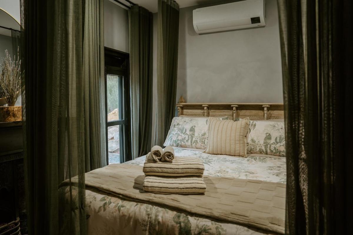 Launching Place The Temple - Country Farm Retreat 빌라 외부 사진