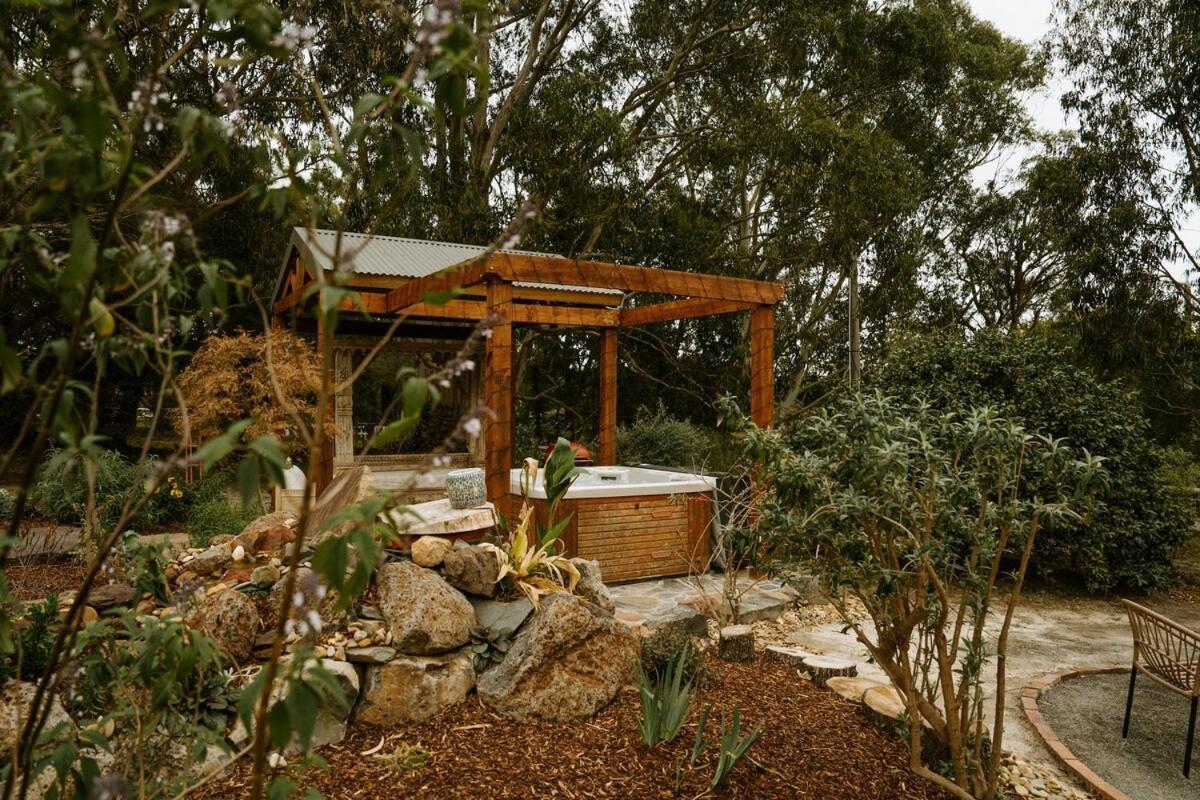 Launching Place The Temple - Country Farm Retreat 빌라 외부 사진